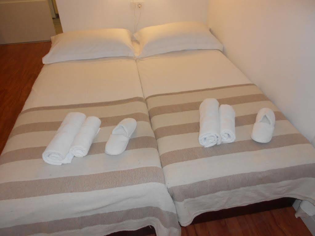 Studio Apartment Mila Split Bagian luar foto